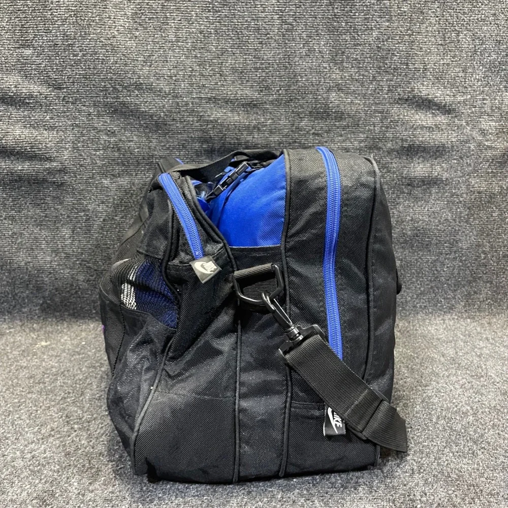 Nike F3-12-03-BTH Black/Blue Vintage Court Tennis Duffel Bag 100% Nylon Gym‎ Bag